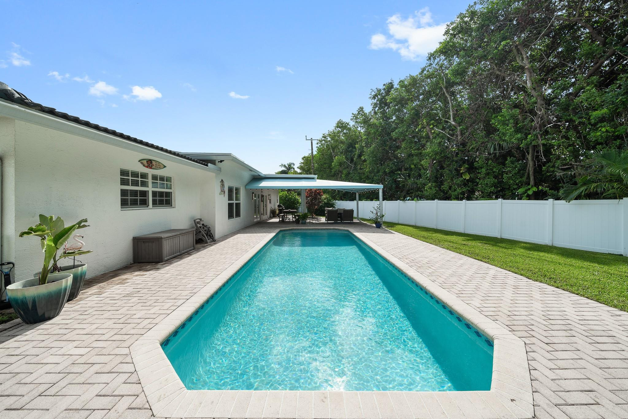1240 SE 14th Ct