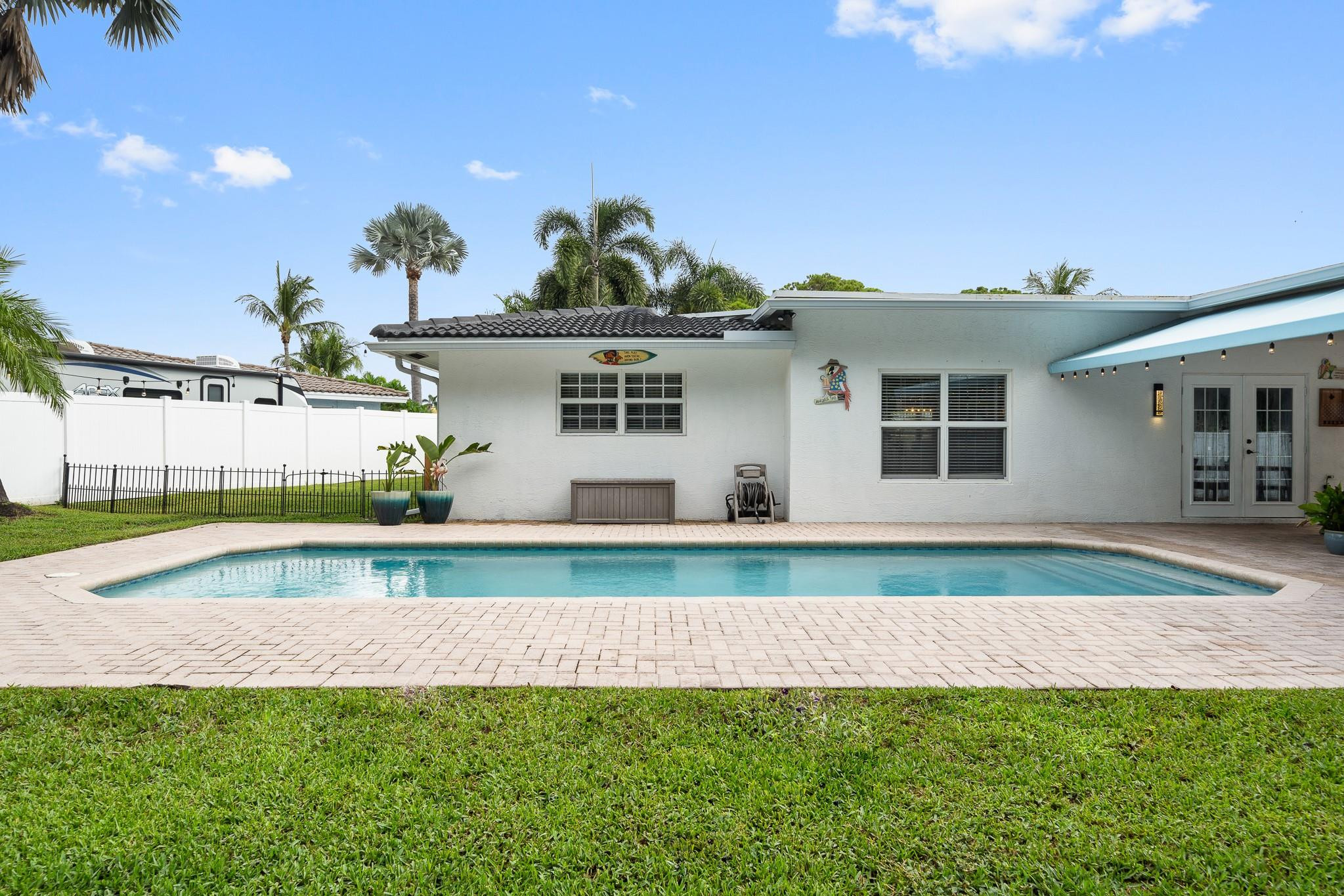 1240 SE 14th Ct