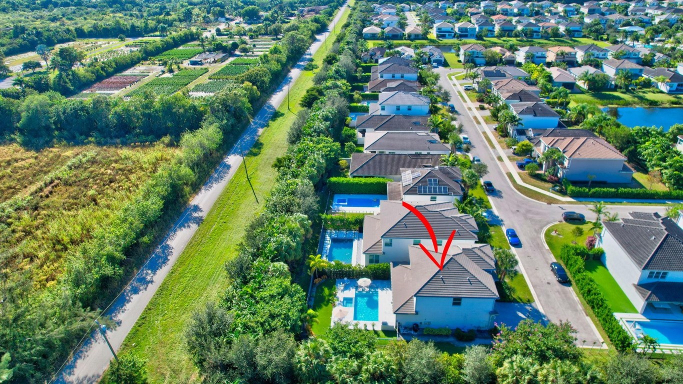 15220 Waterleaf Lane, Delray Beach