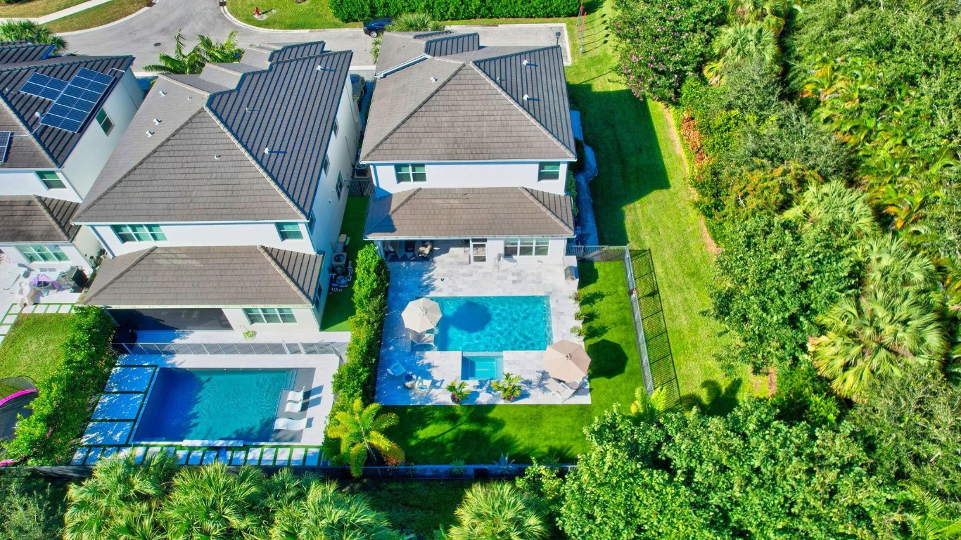 15220 Waterleaf Lane, Delray Beach