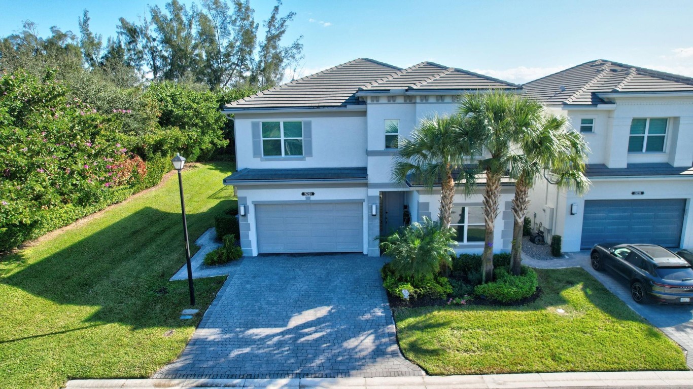 15220 Waterleaf Lane, Delray Beach