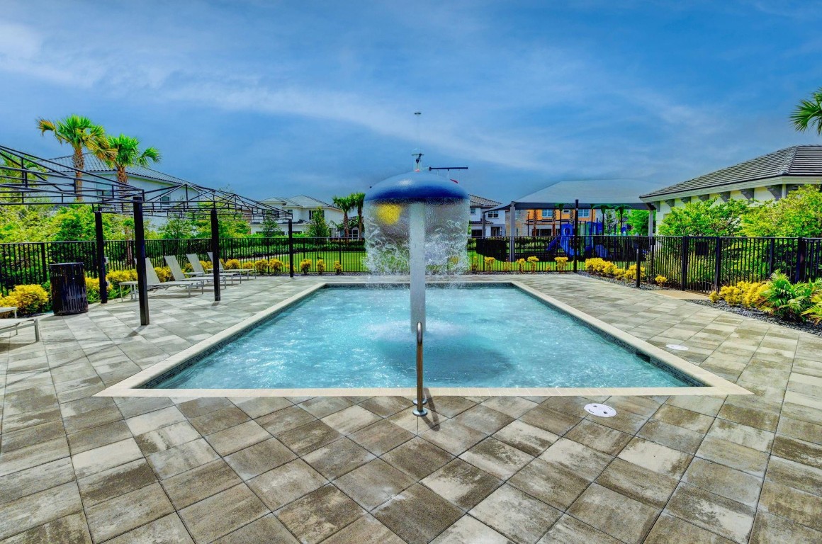 15220 Waterleaf Lane, Delray Beach
