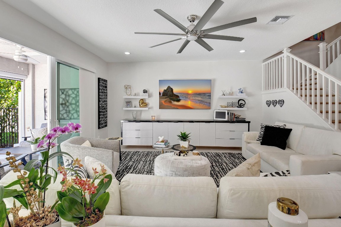 15220 Waterleaf Lane, Delray Beach