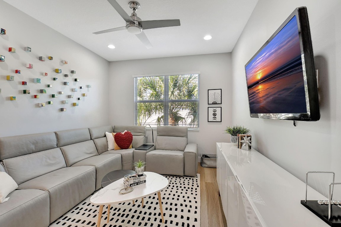 15220 Waterleaf Lane, Delray Beach