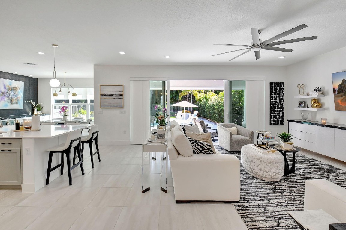 15220 Waterleaf Lane, Delray Beach