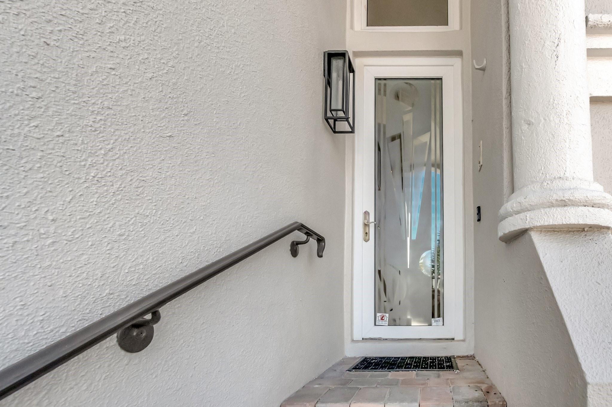 1770 Bay Dr 1770