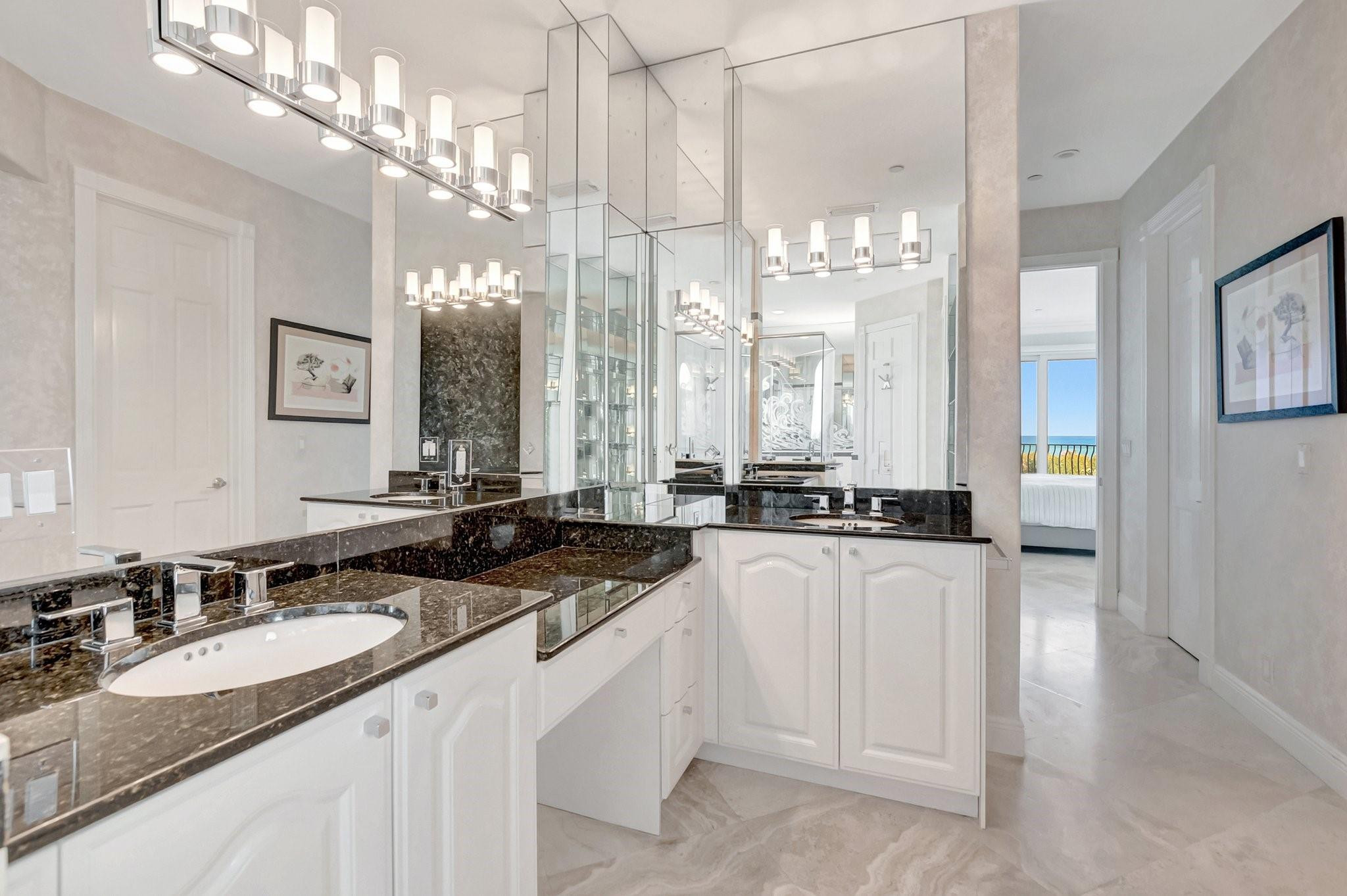 1770 Bay Dr 1770