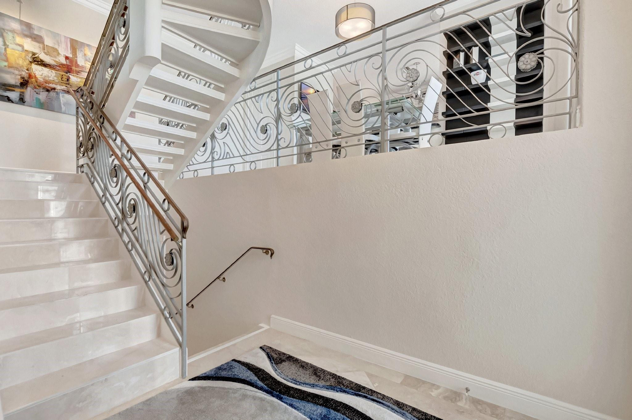 1770 Bay Dr 1770