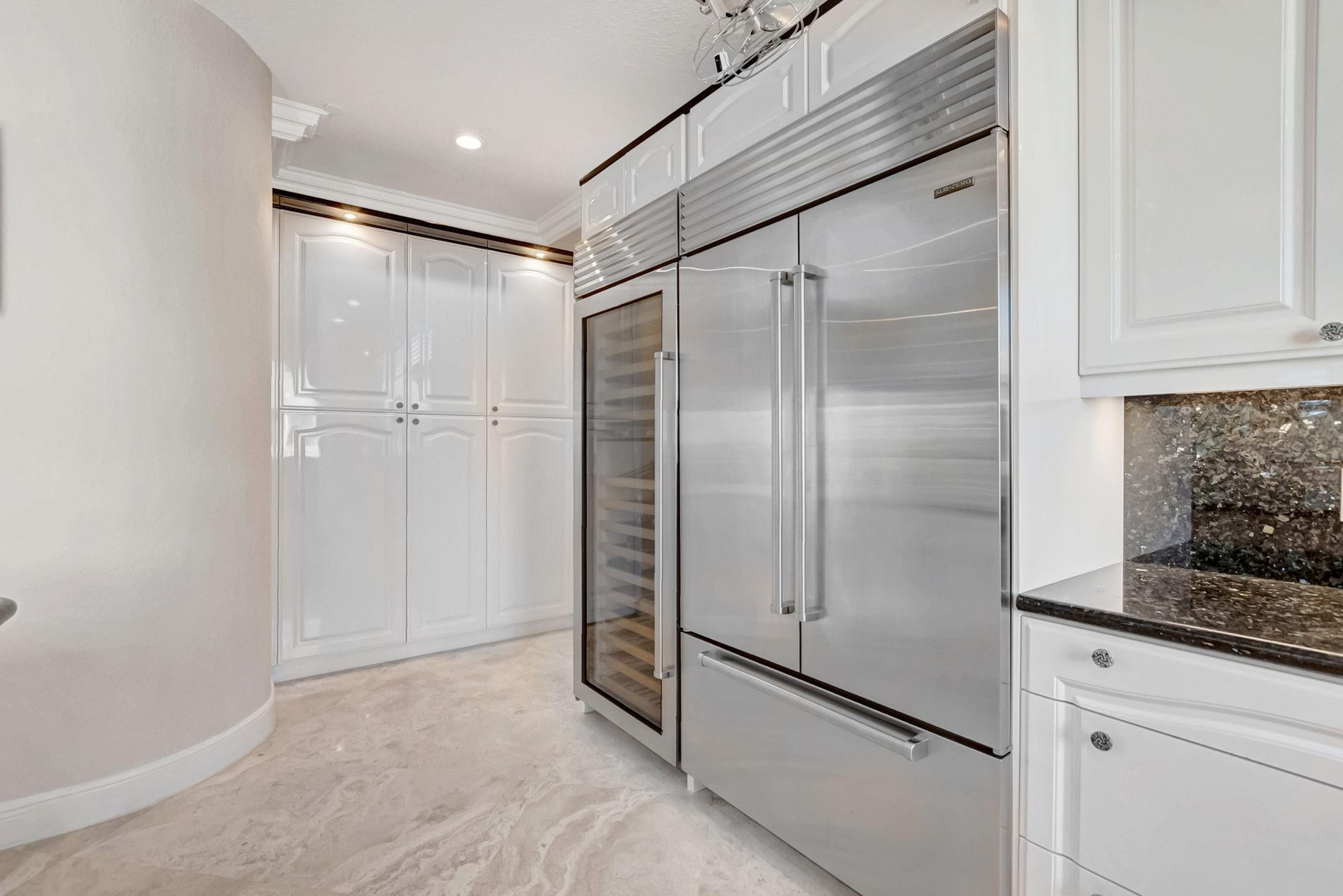 1770 Bay Dr 1770