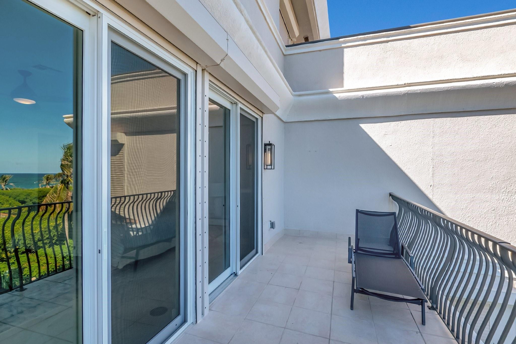 1770 Bay Dr 1770