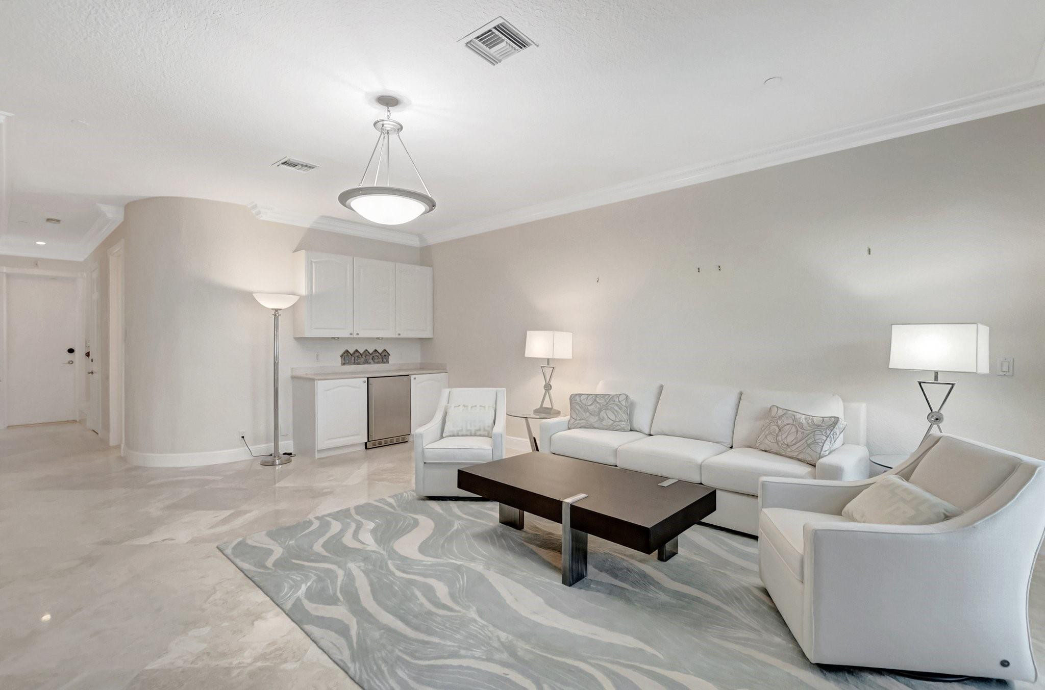 1770 Bay Dr 1770