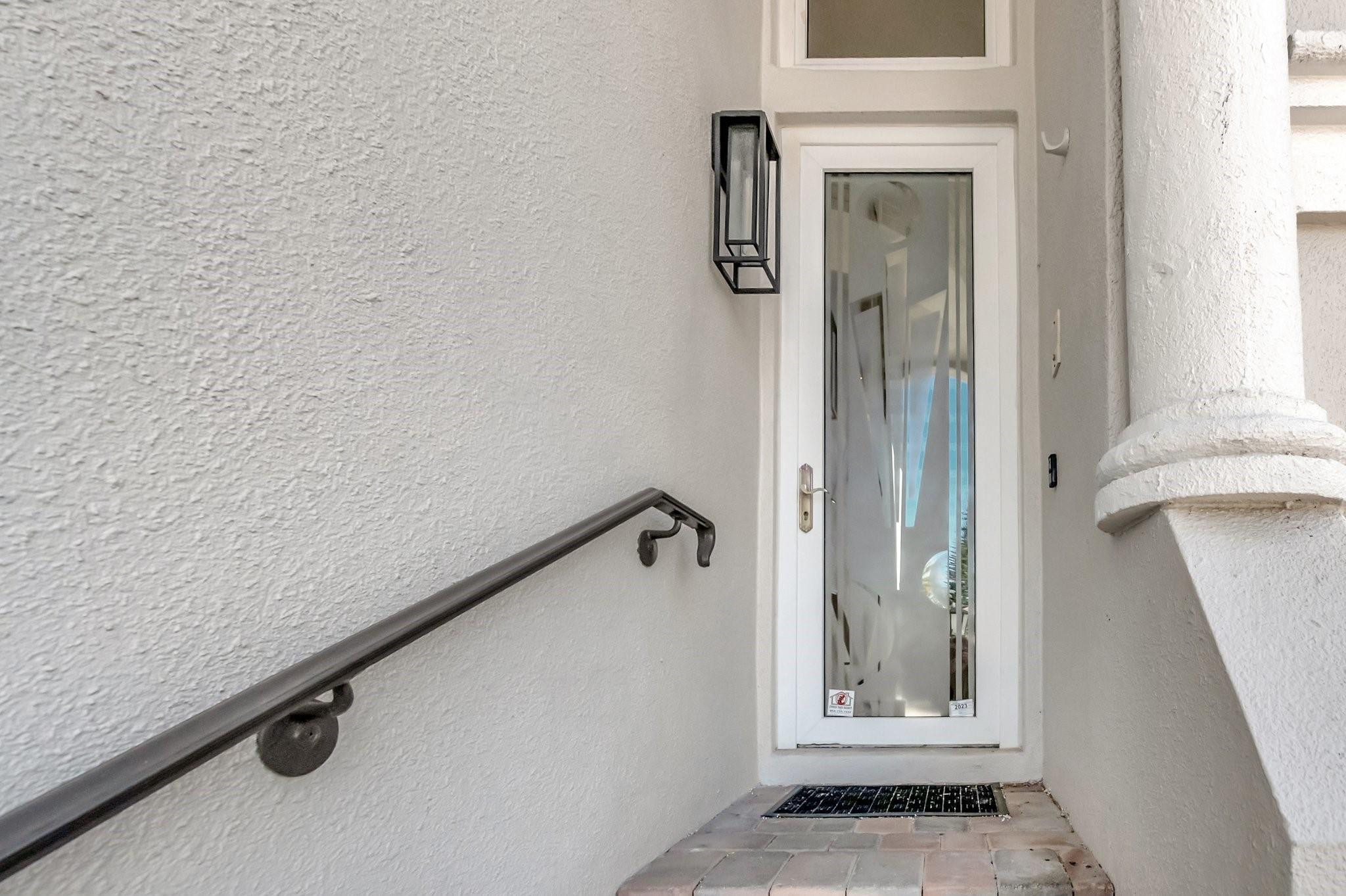 1770 Bay Dr 1770