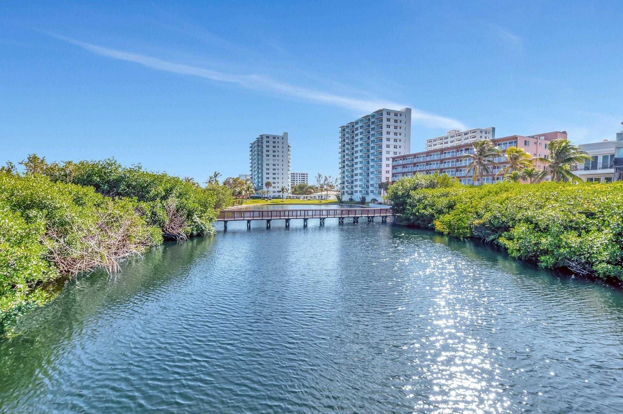 1770 Bay Dr 1770
