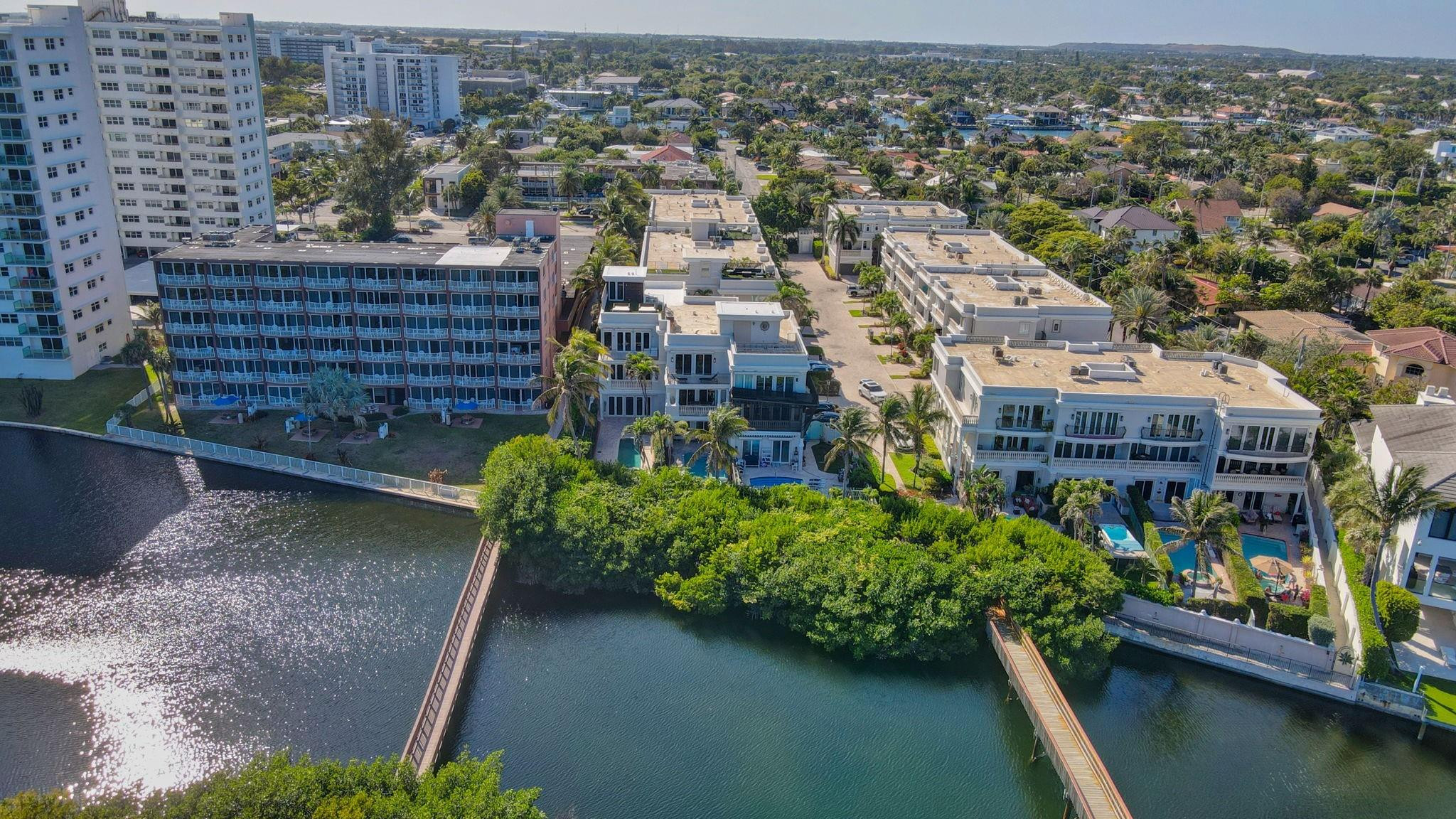 1770 Bay Dr 1770