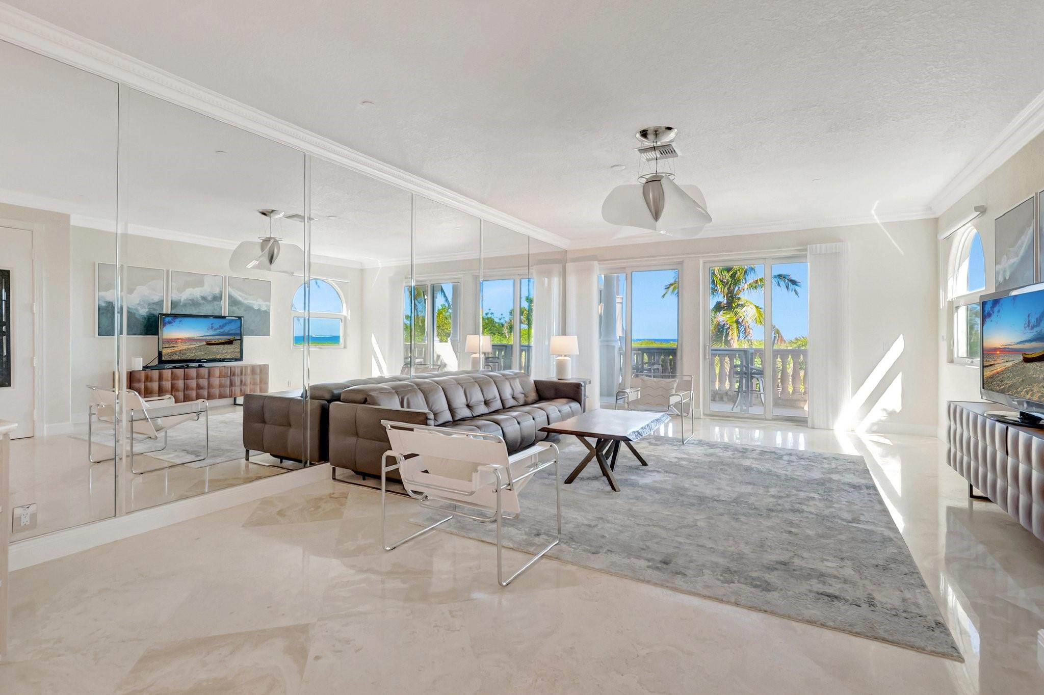 1770 Bay Dr 1770