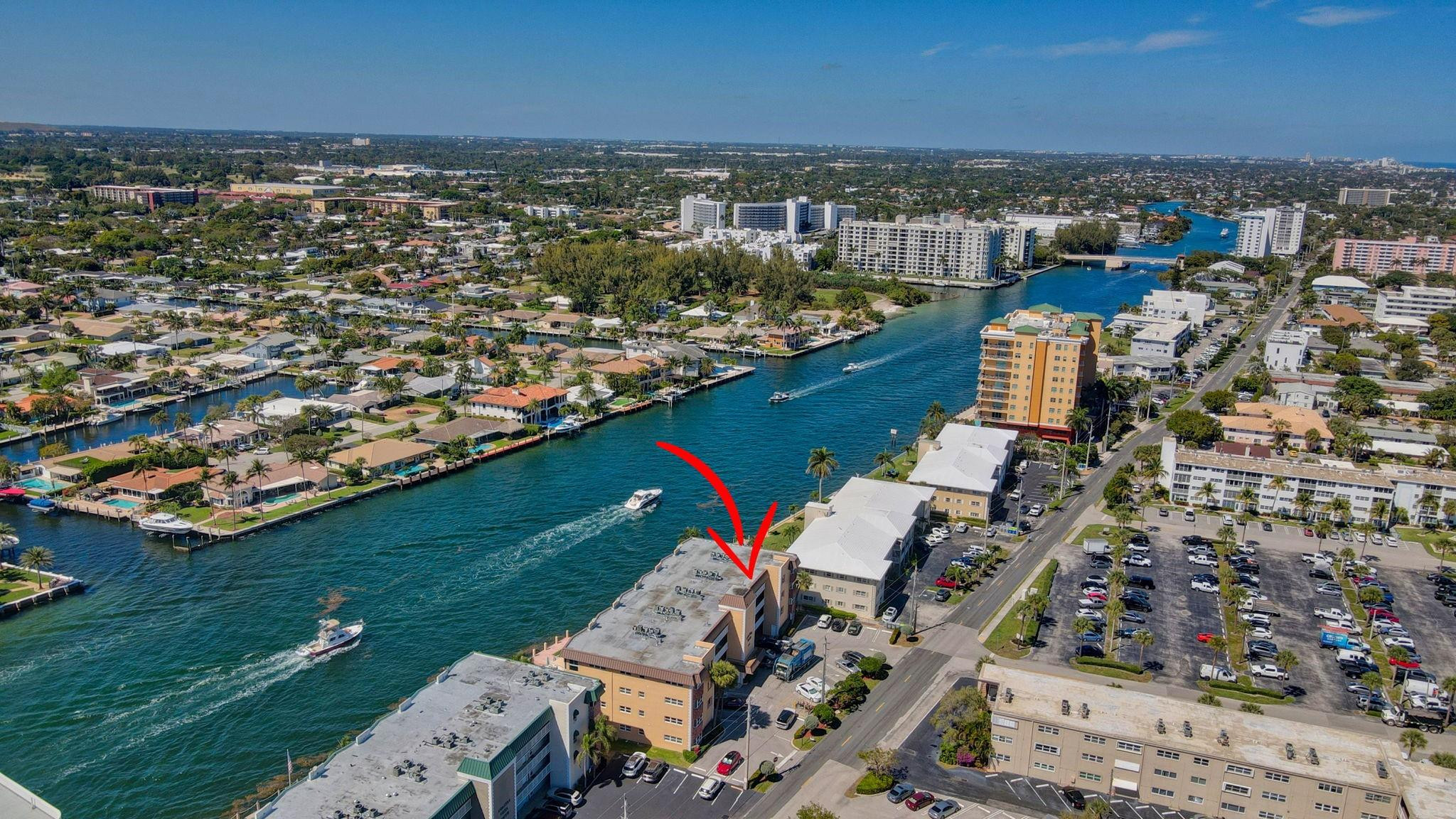 725 N Riverside Dr 205