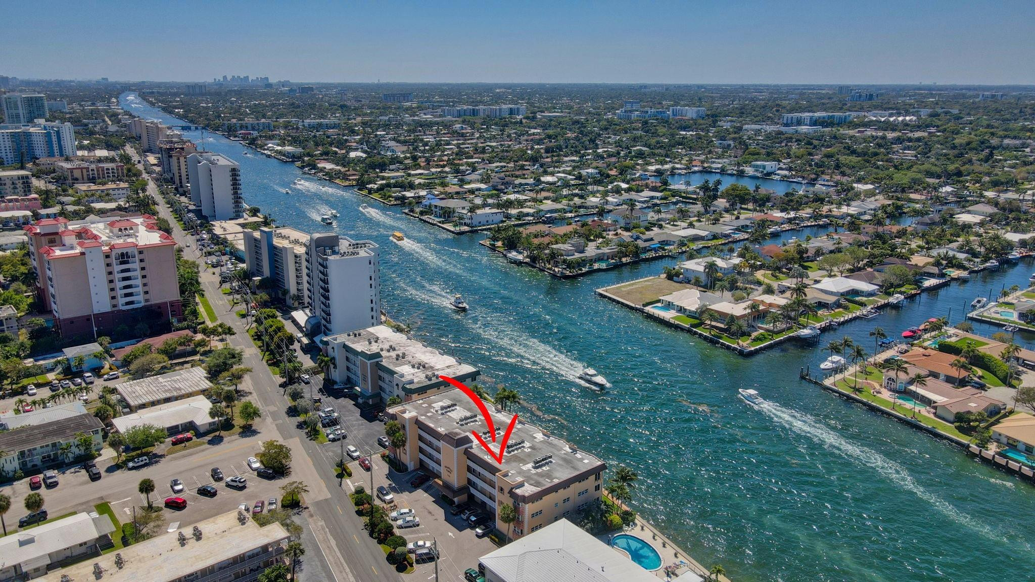 725 N Riverside Dr 205