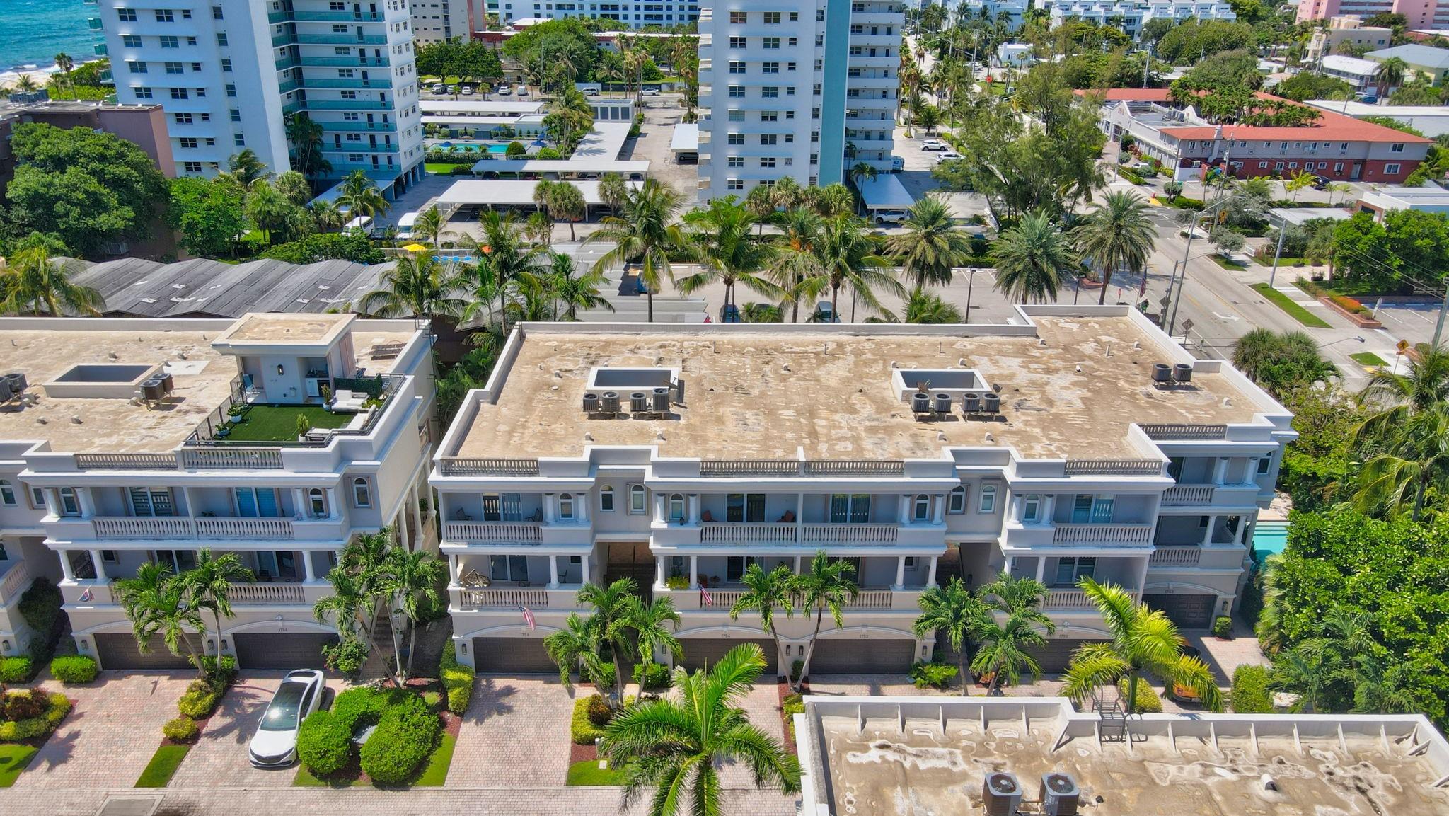 1754 Bay Dr 1754