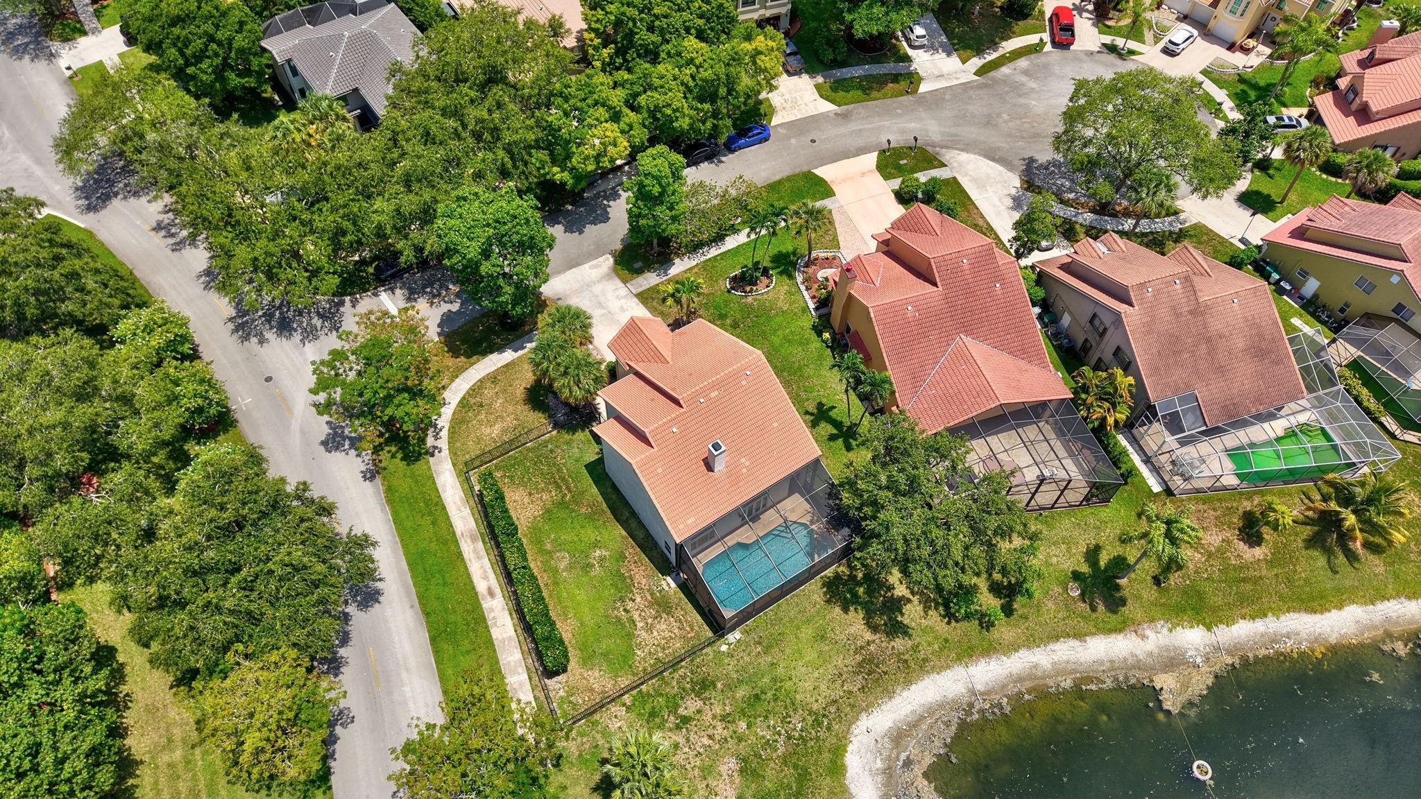 6401 NW 58th Ter