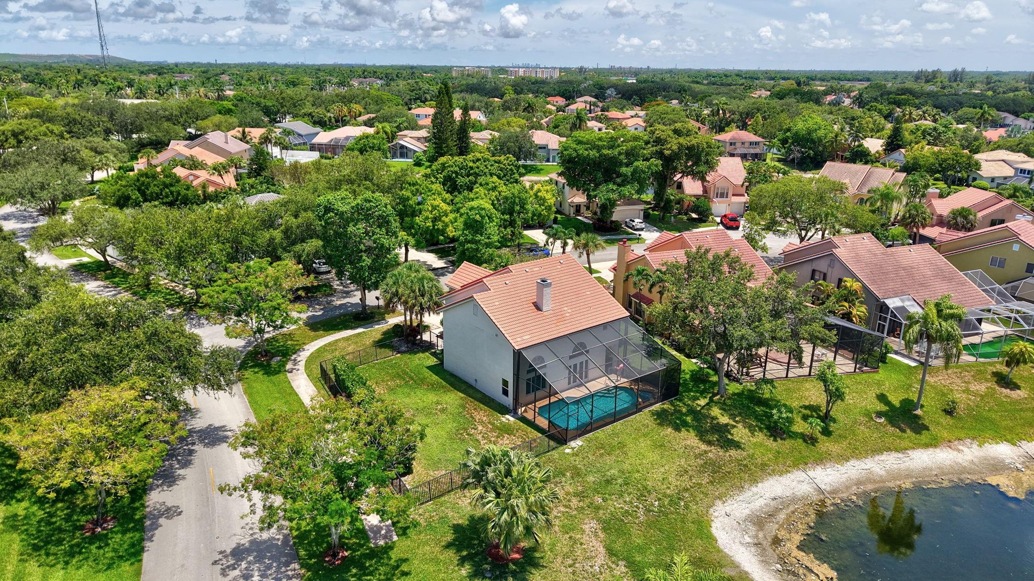 6401 NW 58th Ter