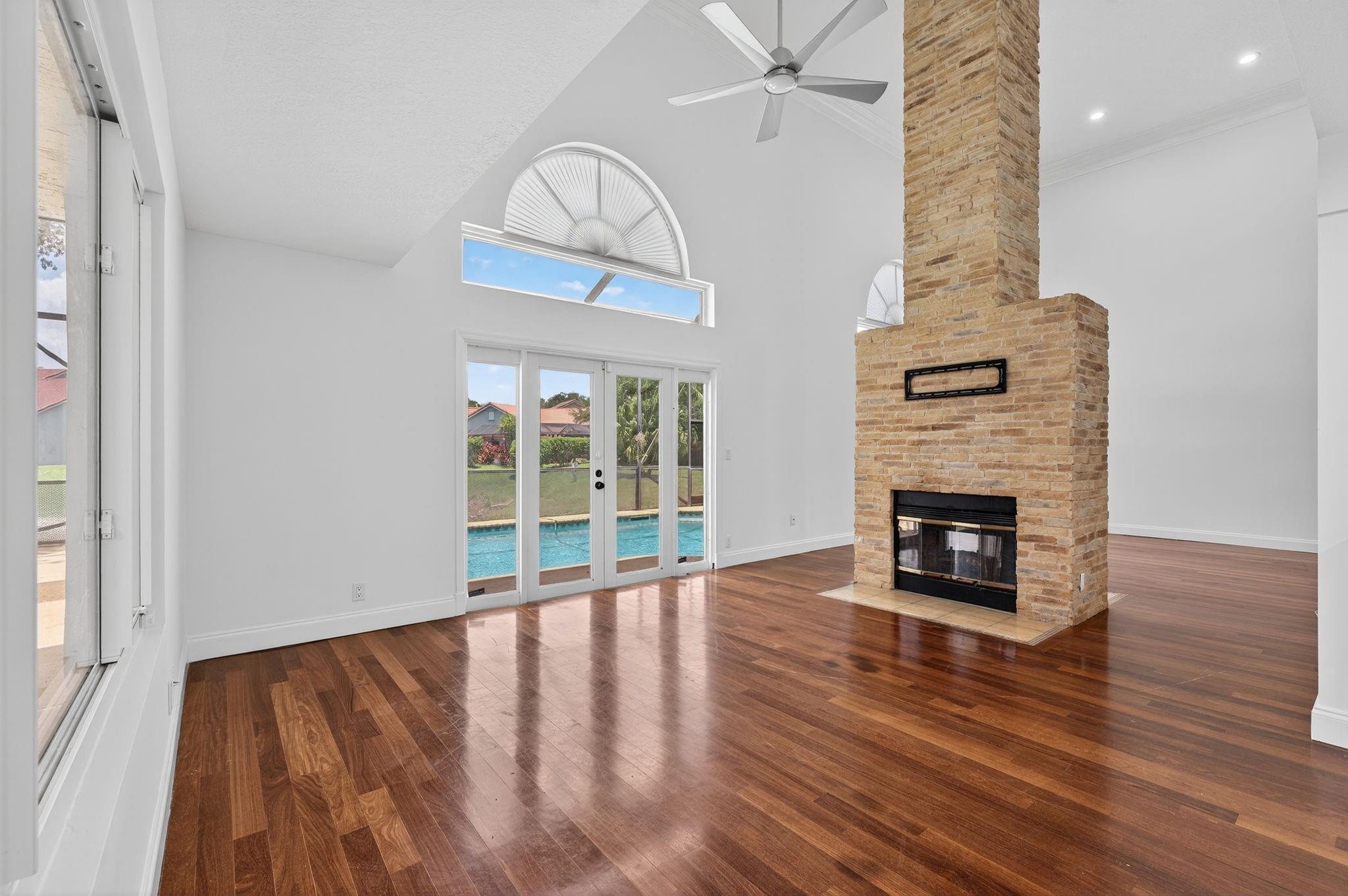 6401 NW 58th Ter