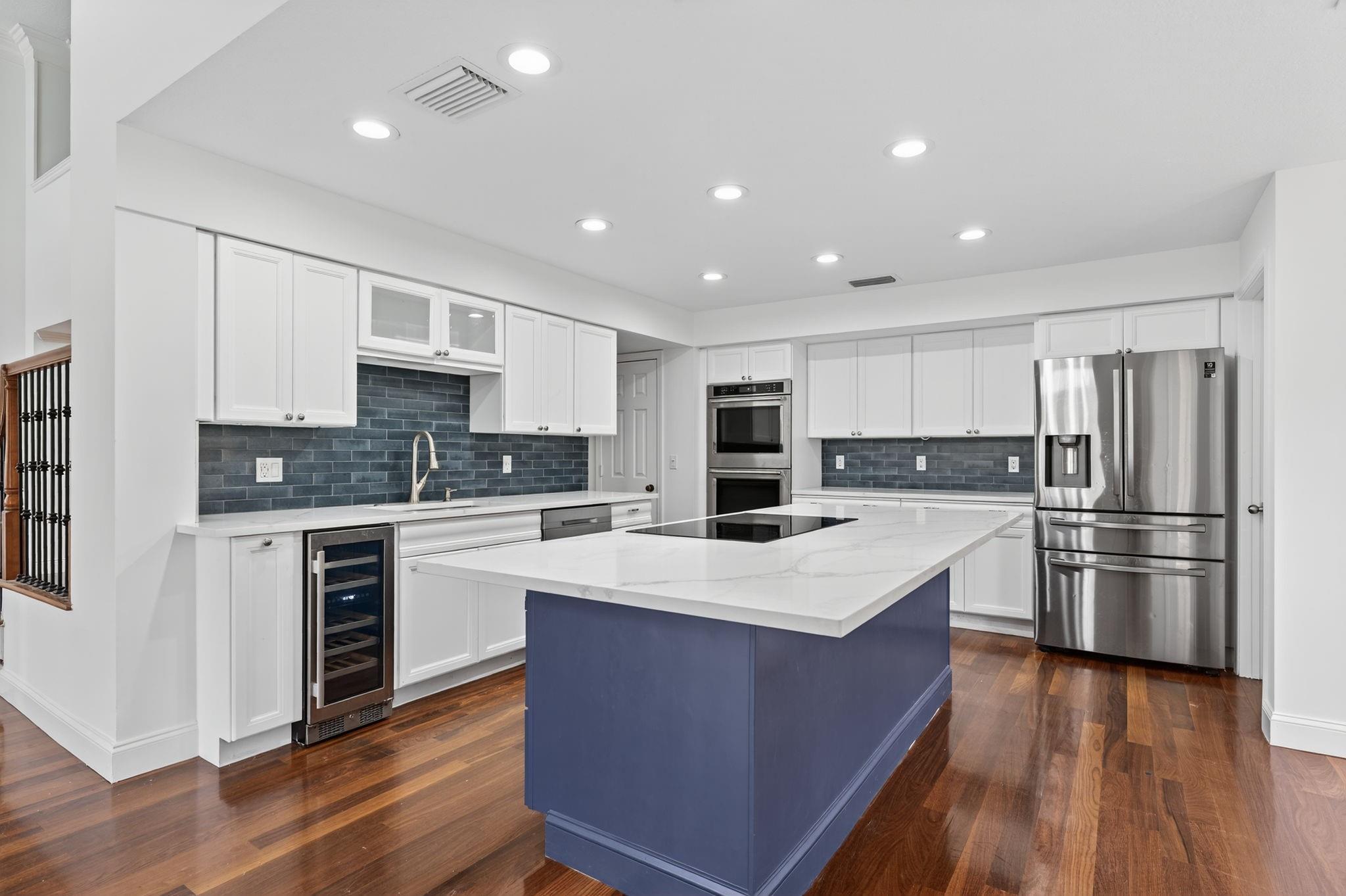 6401 NW 58th Ter