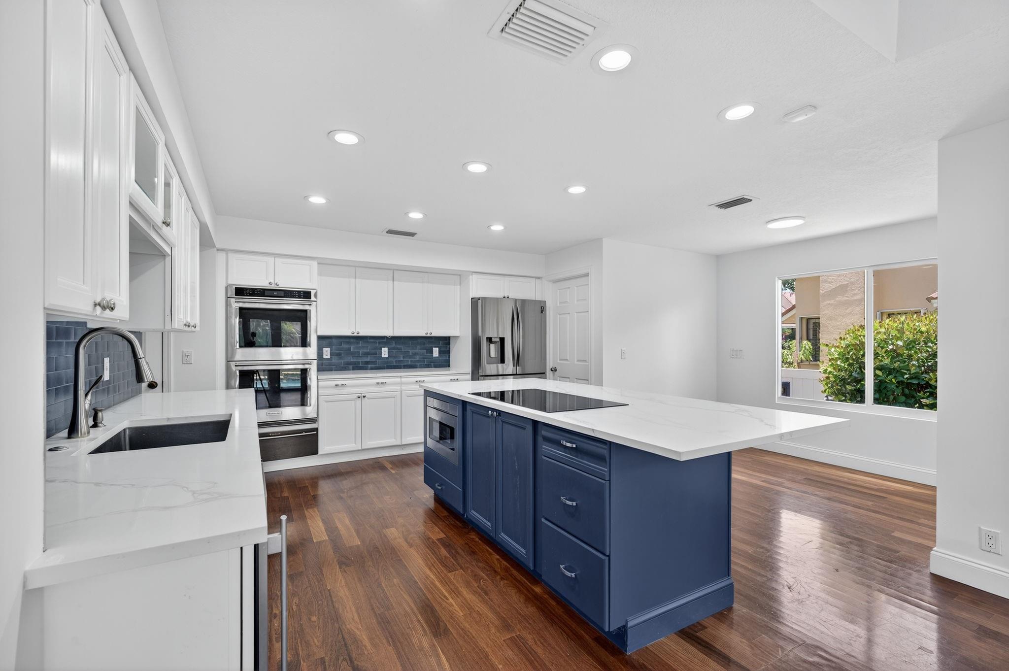 6401 NW 58th Ter