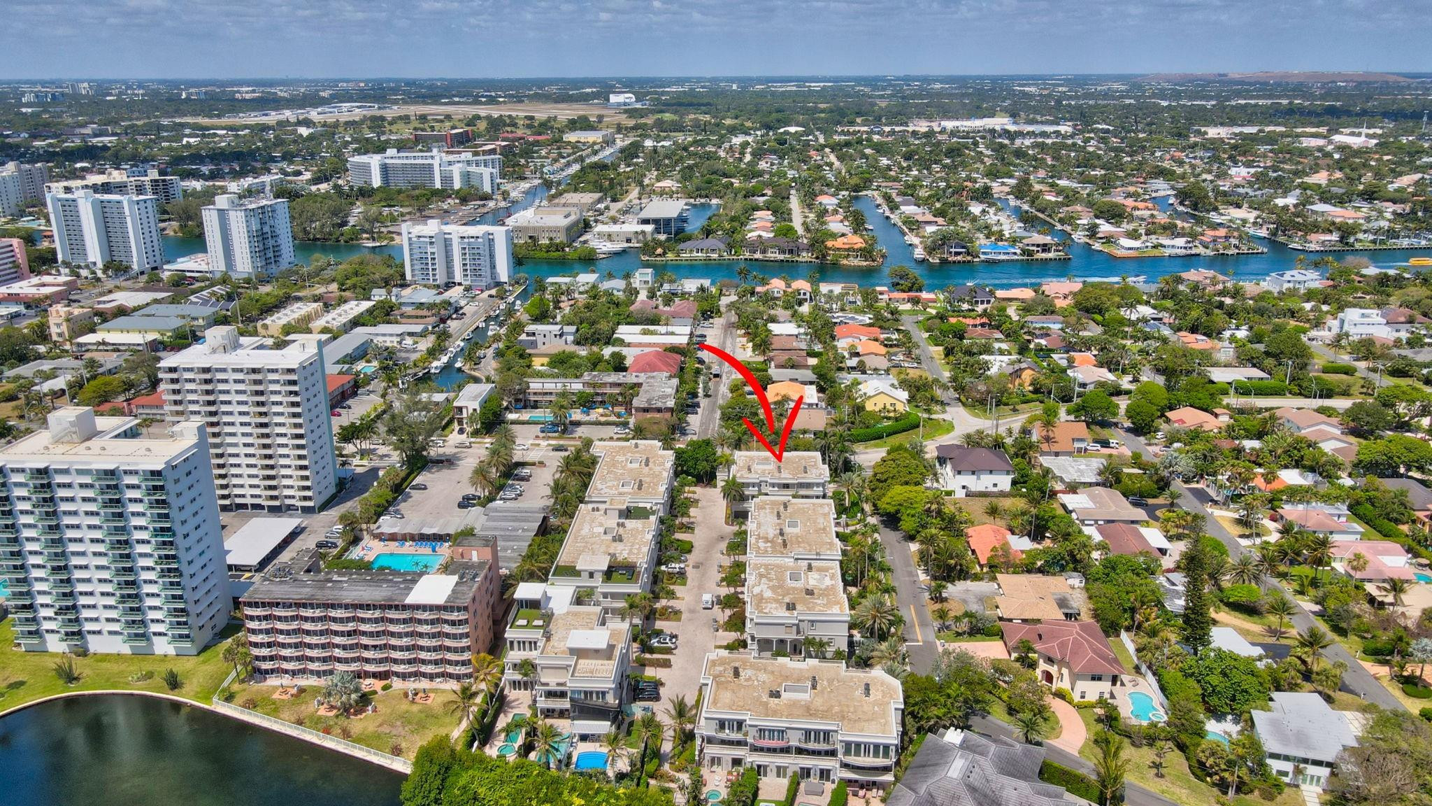 1776 Bay Dr