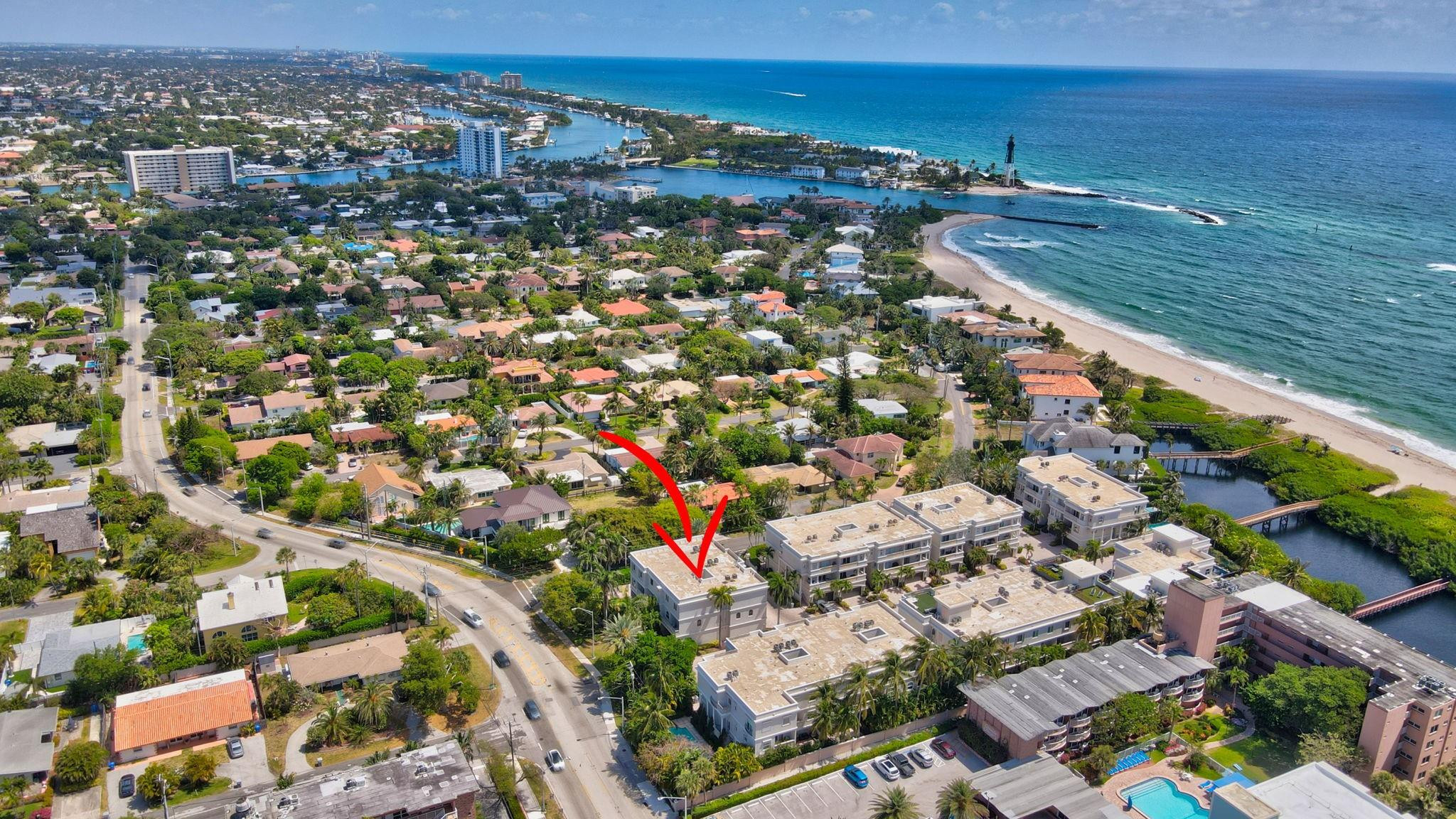 1776 Bay Dr