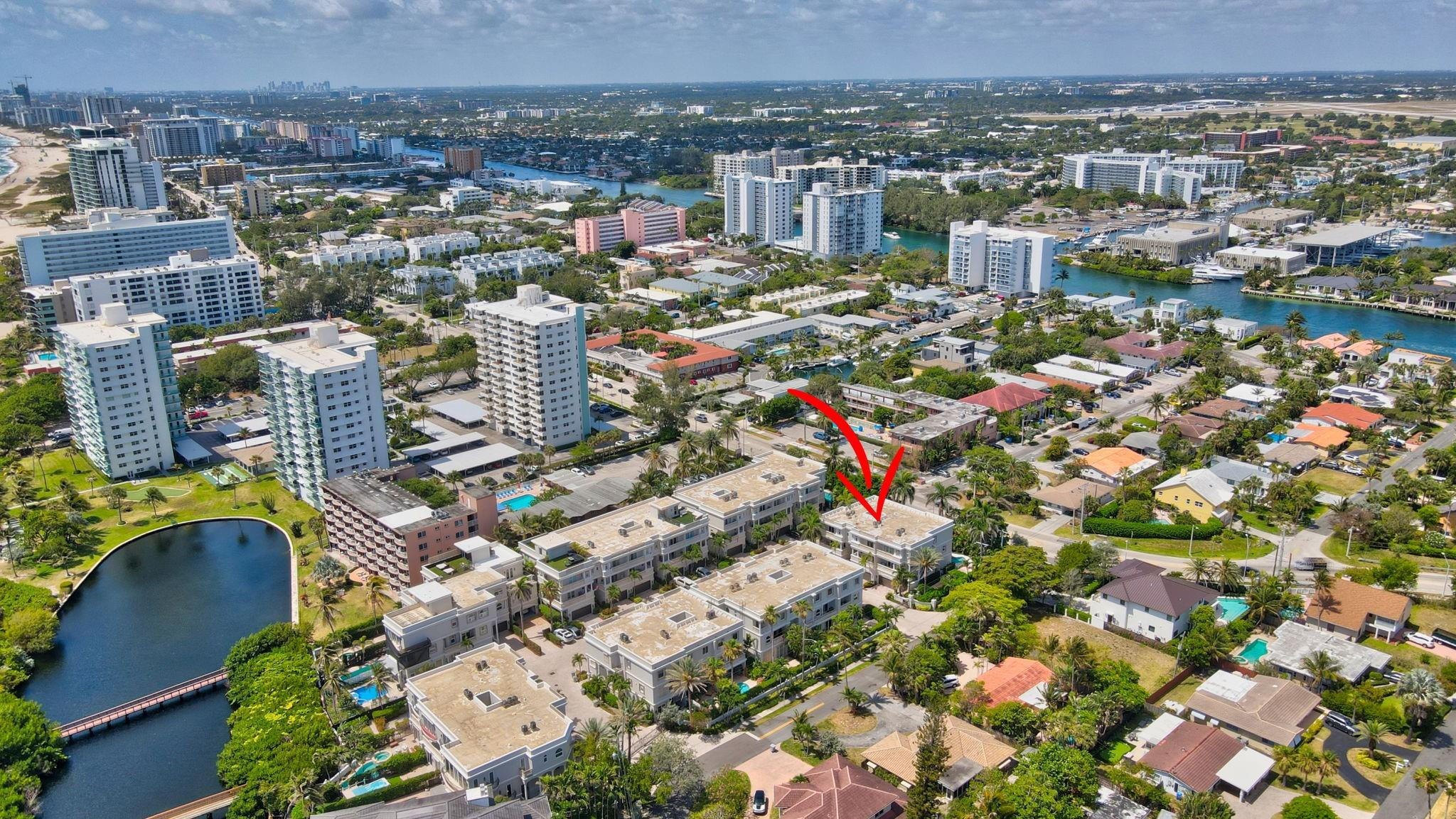1776 Bay Dr
