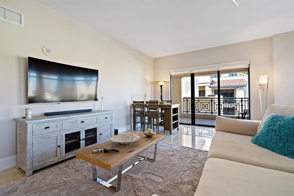 200 E Palmetto Park Road 802