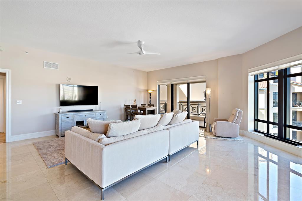 200 E Palmetto Park Road 802