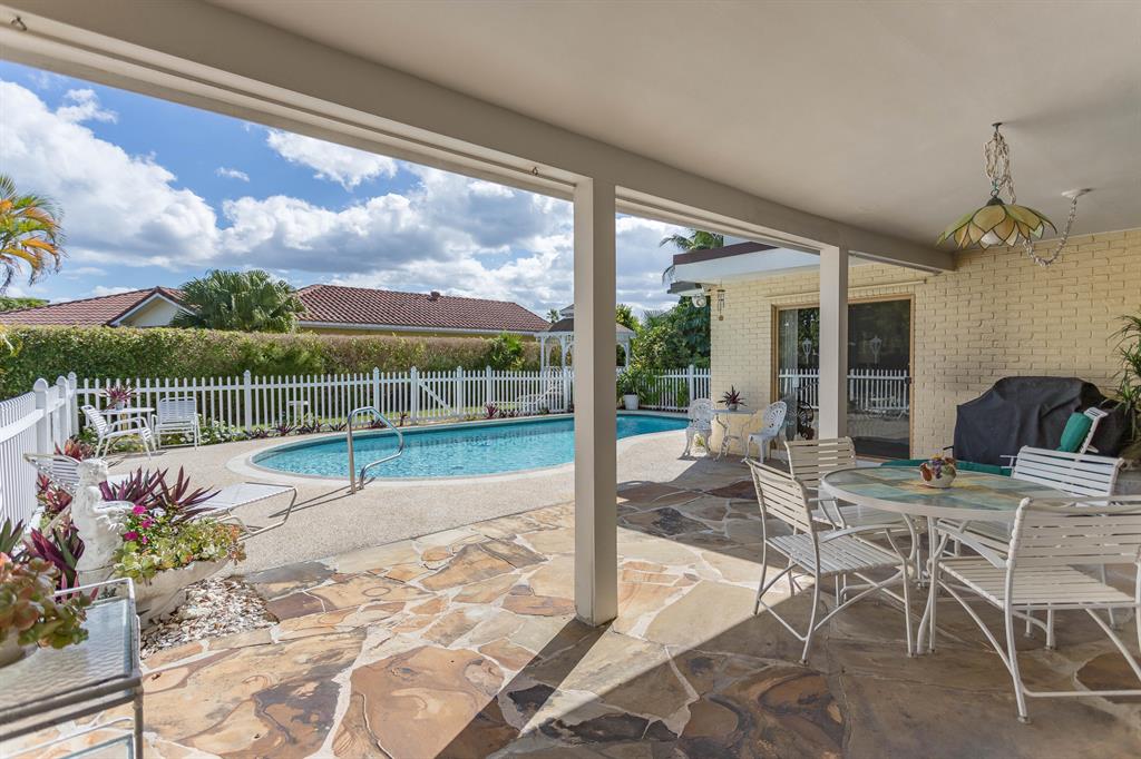 790 Coquina Way