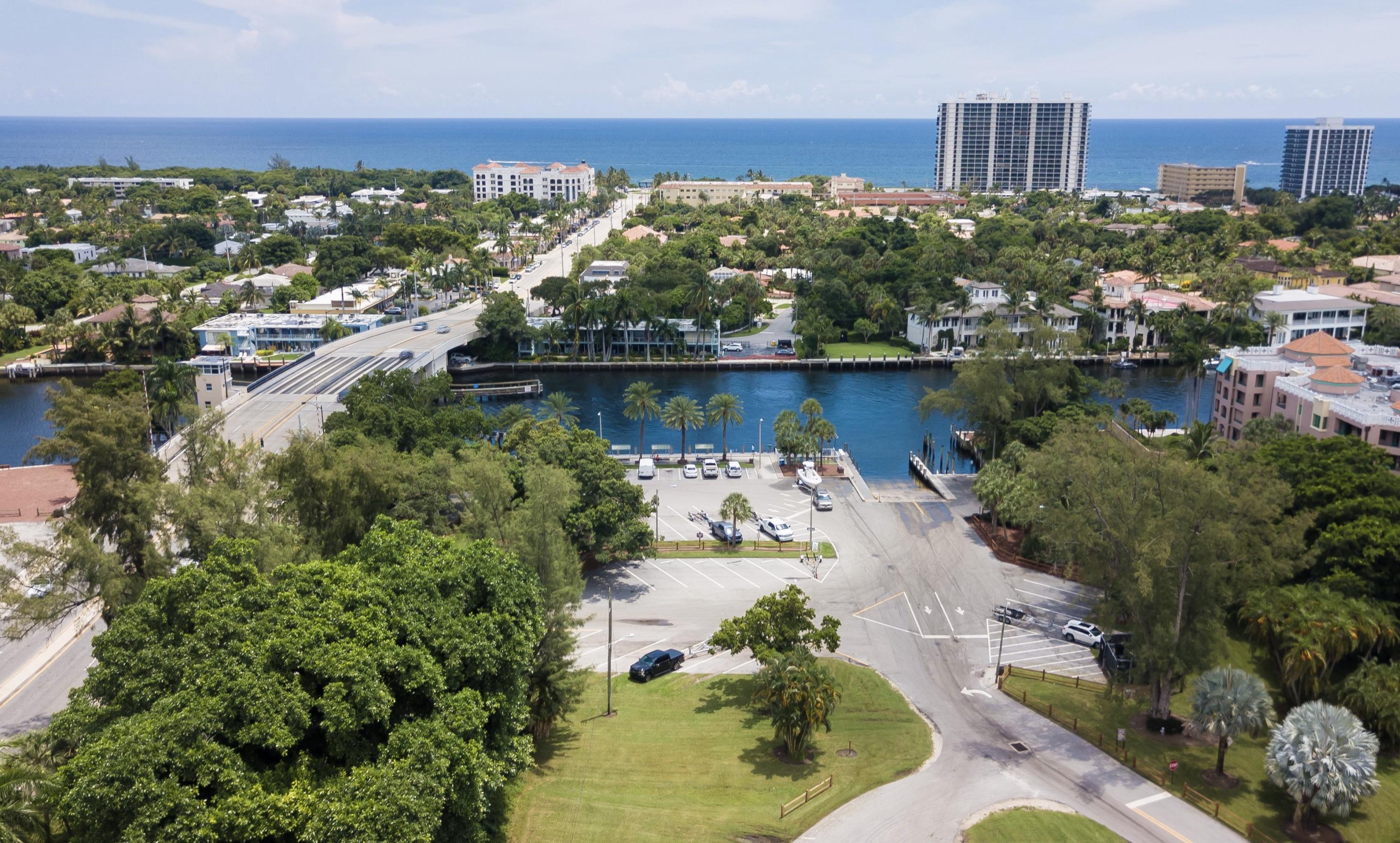 475 E Royal Palm Road Unit: 701