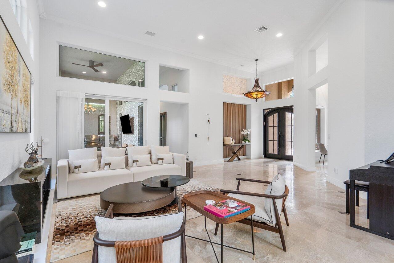715 NW 101st Terrace