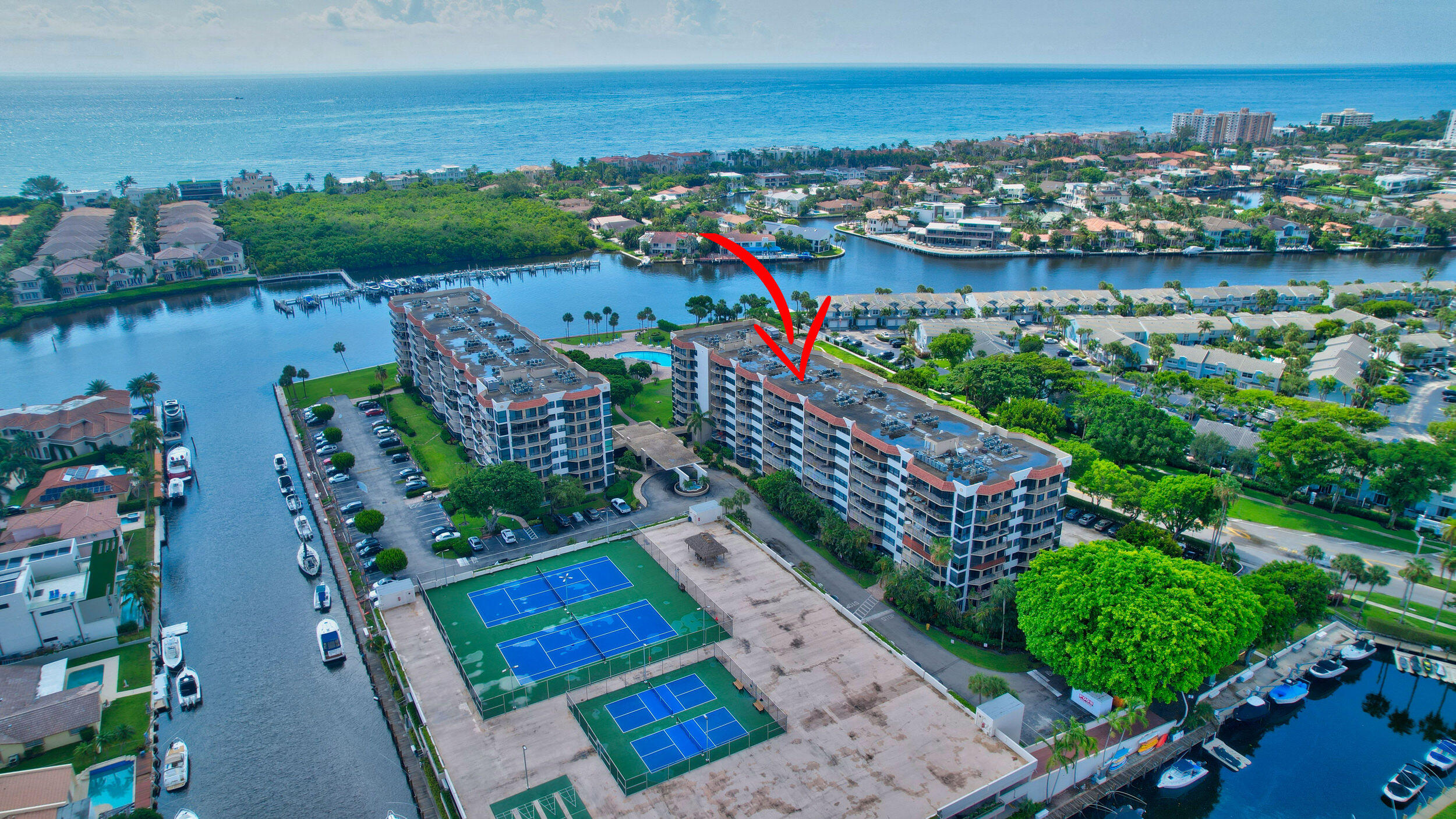 859 Jeffery Street Unit: 409