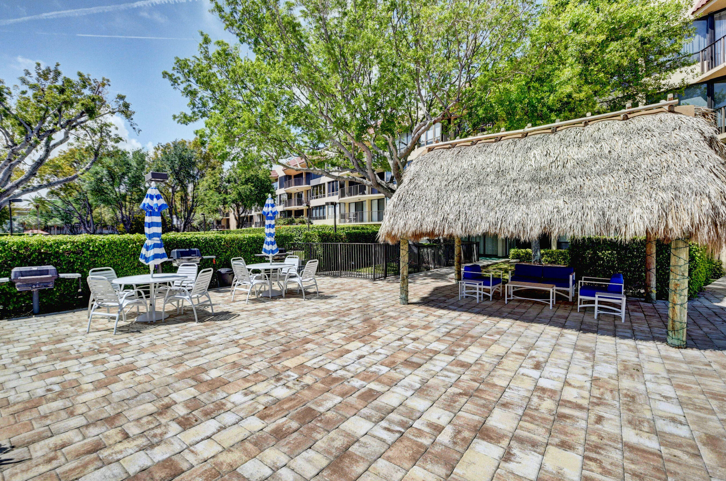 859 Jeffery Street Unit: 409