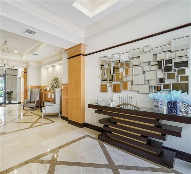 233 S Federal Highway Unit: 515