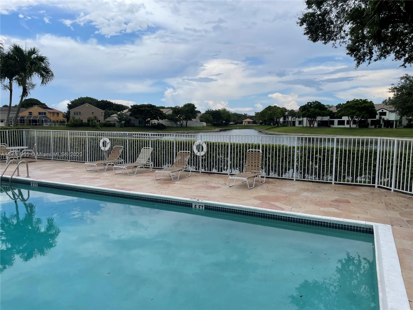 7525 NW 61st Terrace Unit: 3301