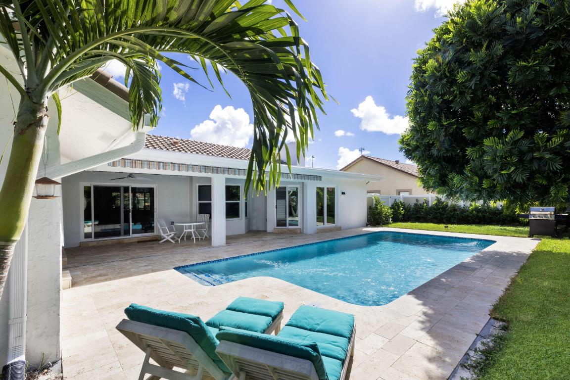 2851 NW 26th Court