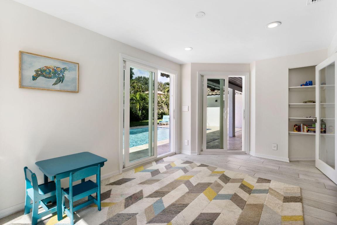 2851 NW 26th Court