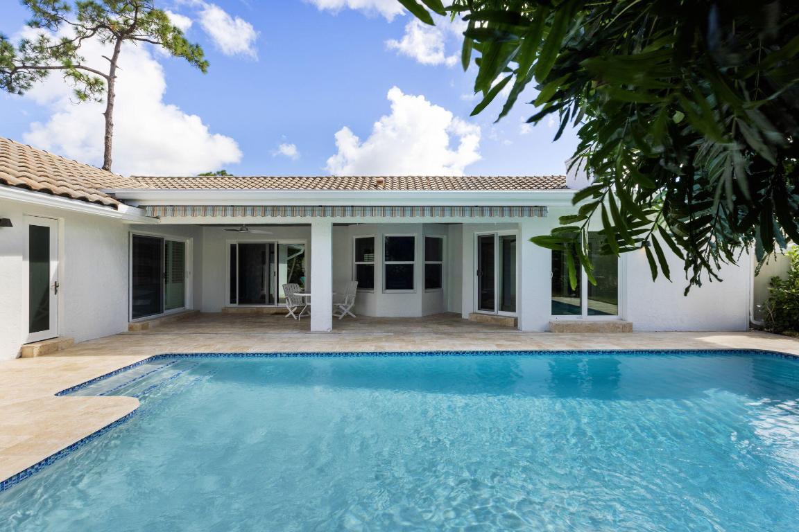 2851 NW 26th Court