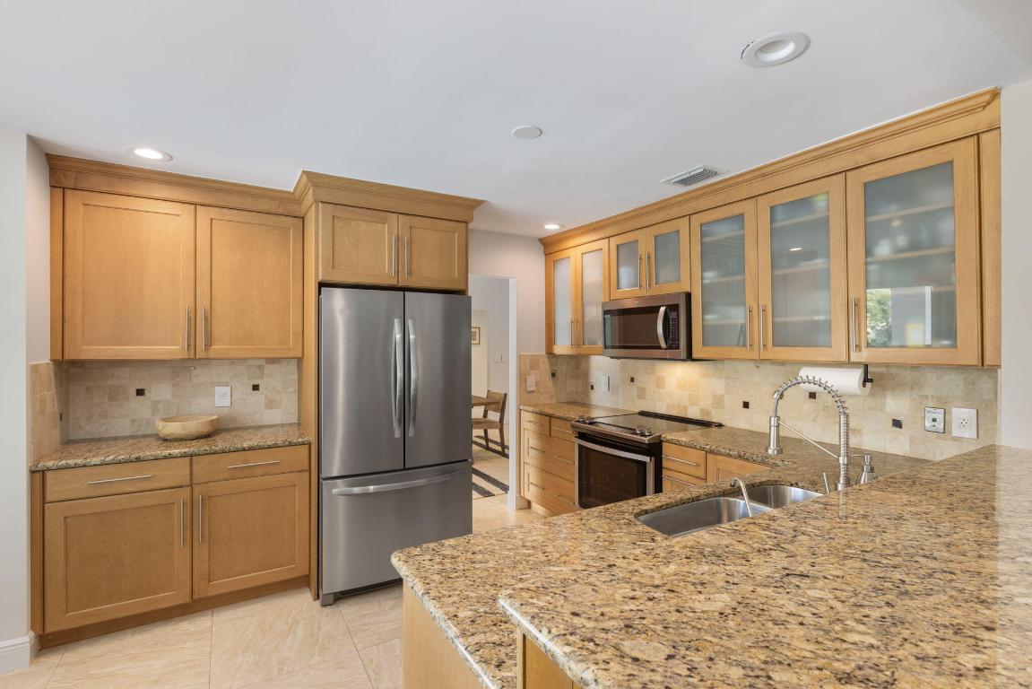 2851 NW 26th Court