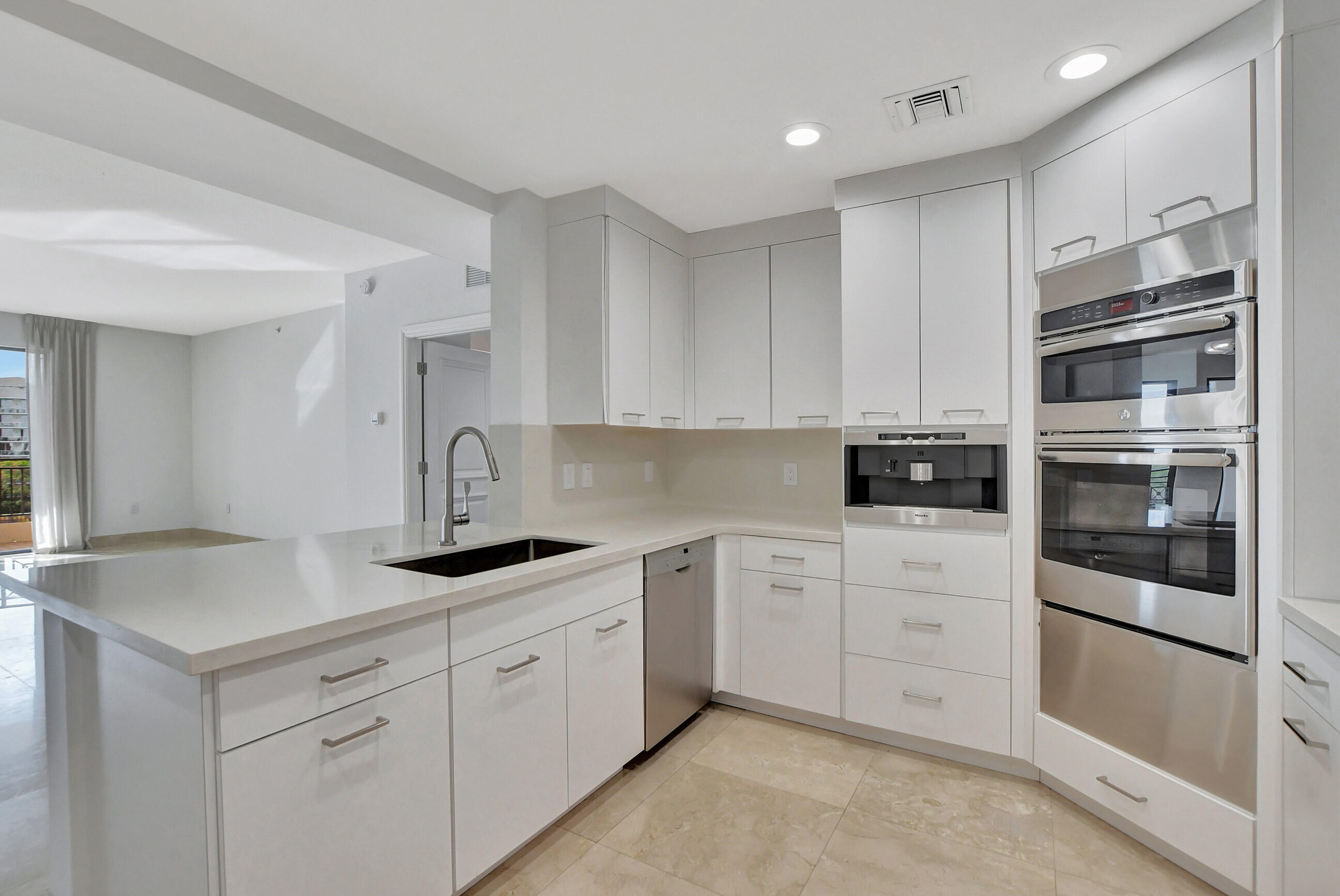 200 E Palmetto Park Road Unit: 600