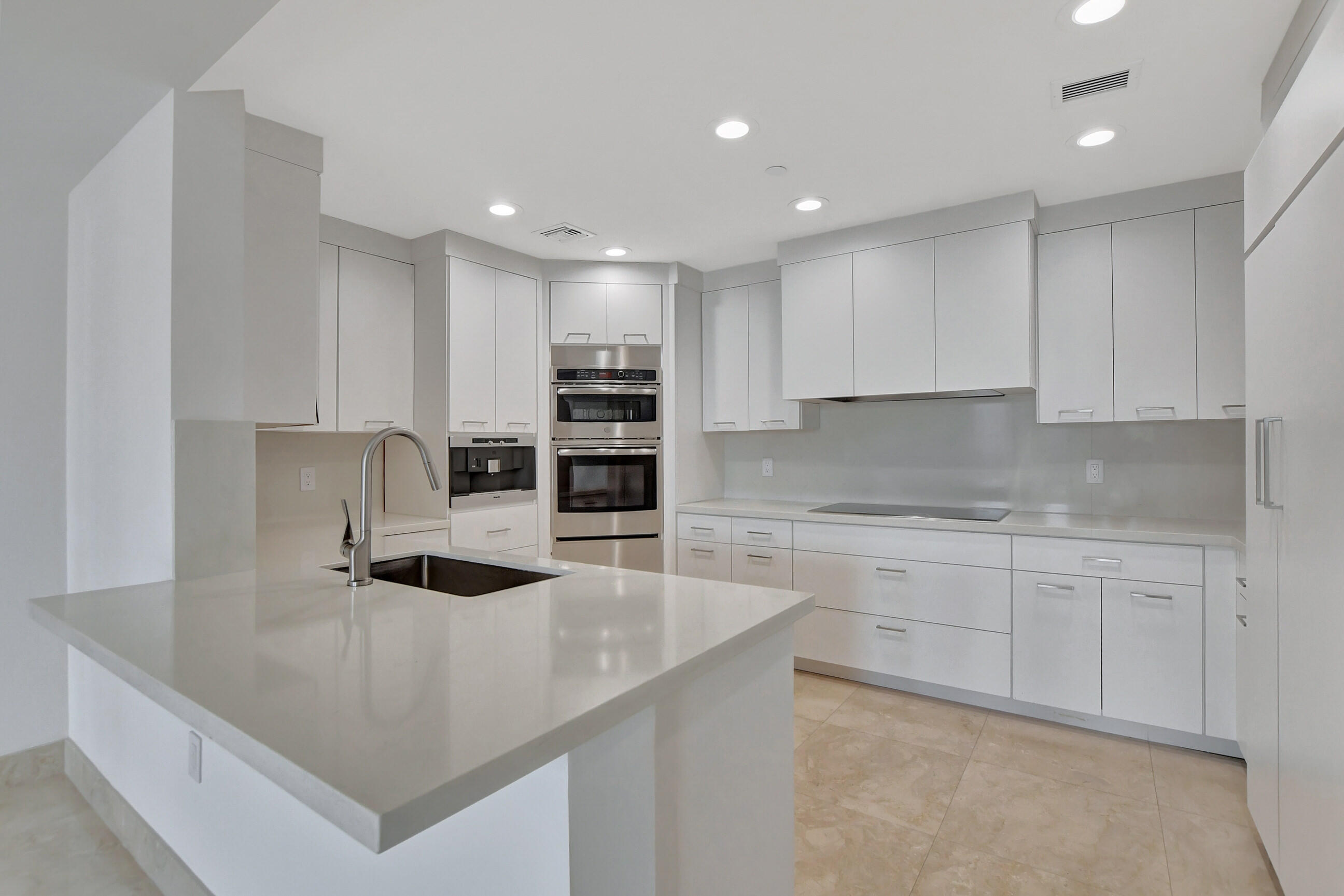 200 E Palmetto Park Road Unit: 600