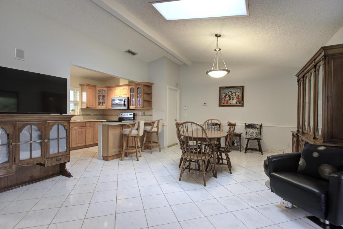 1507 Wyndcliff Drive