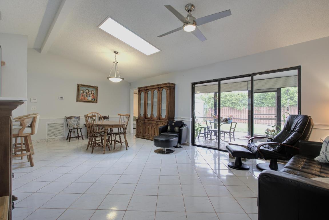 1507 Wyndcliff Drive