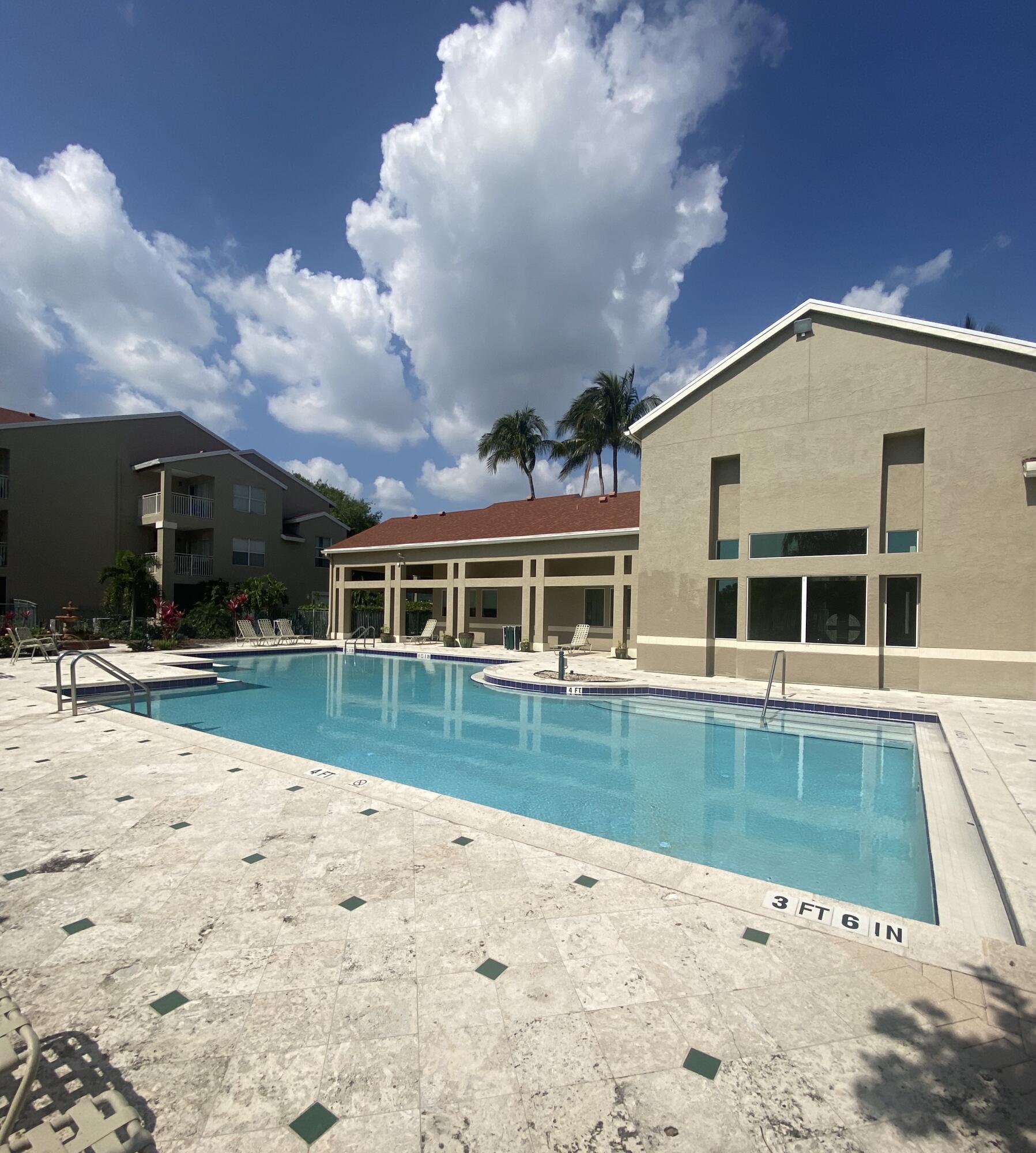 1745 Palm Cove Boulevard 3-209