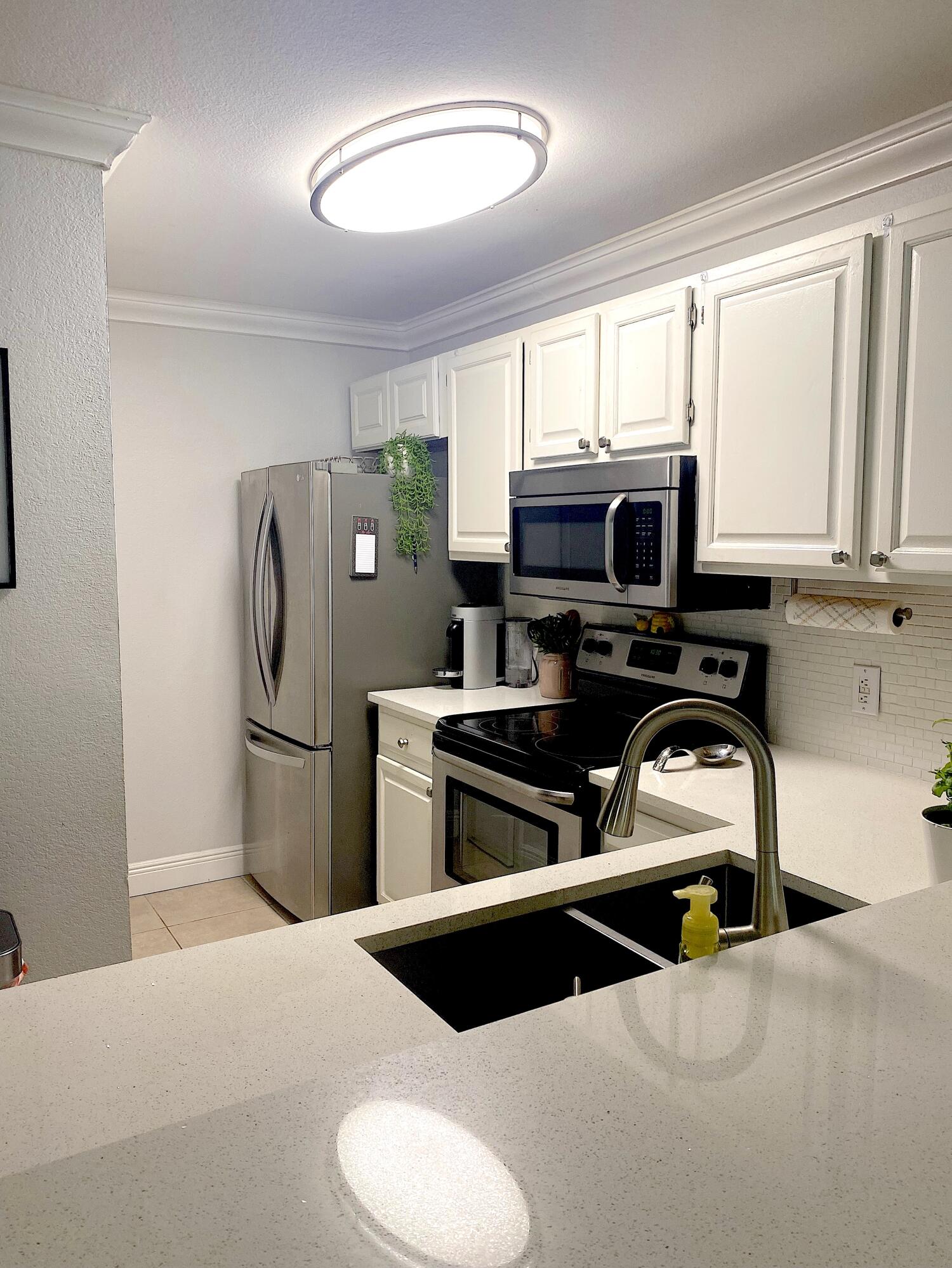 1745 Palm Cove Boulevard 3-209