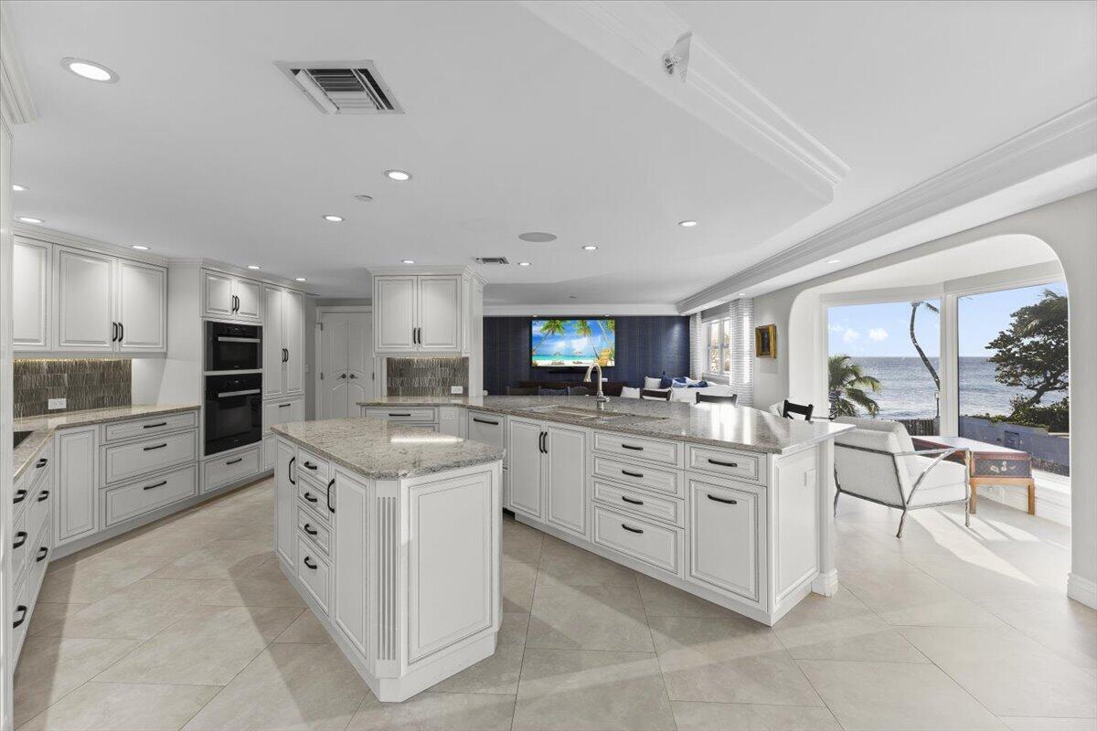 4605 S Ocean Boulevard 2b/3b